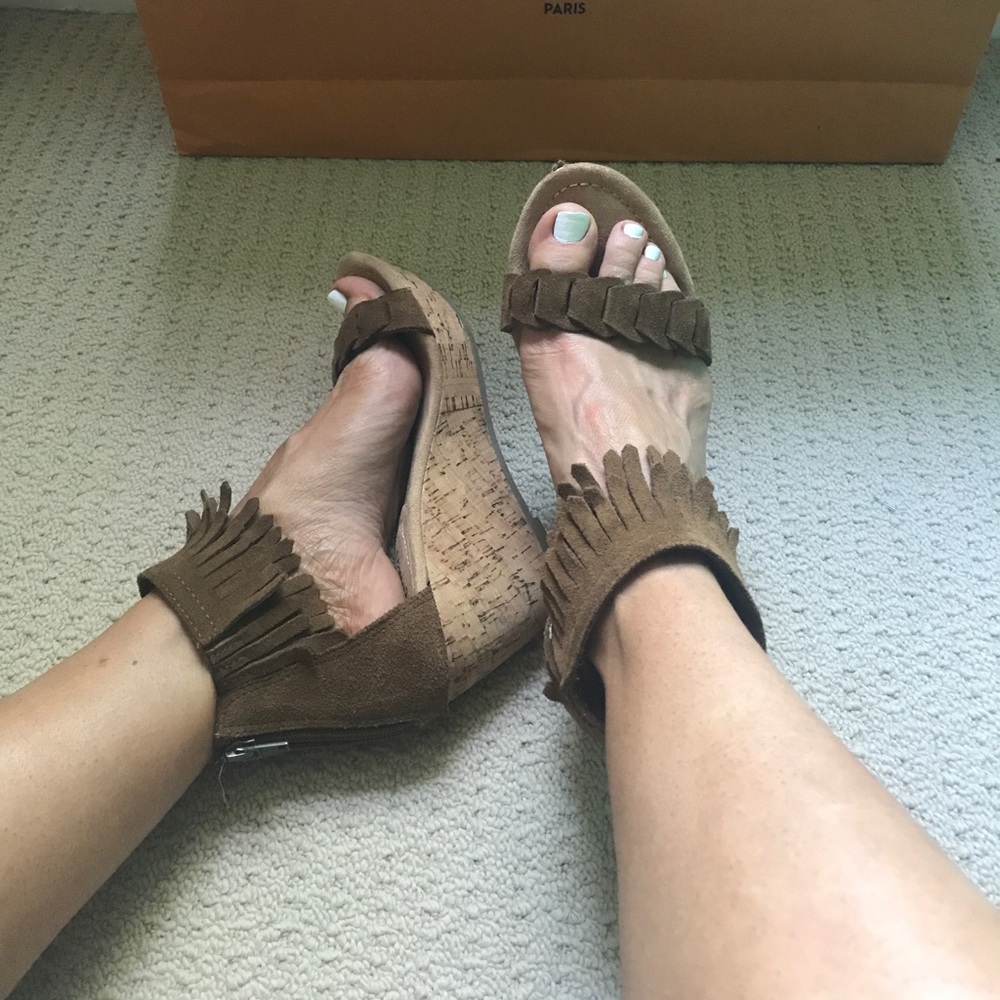 Minnetonka wedges